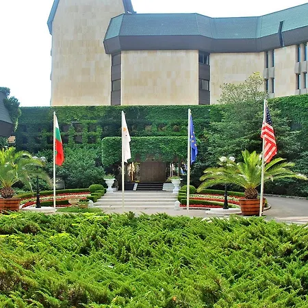 Imperial And Spa, Riviera Club